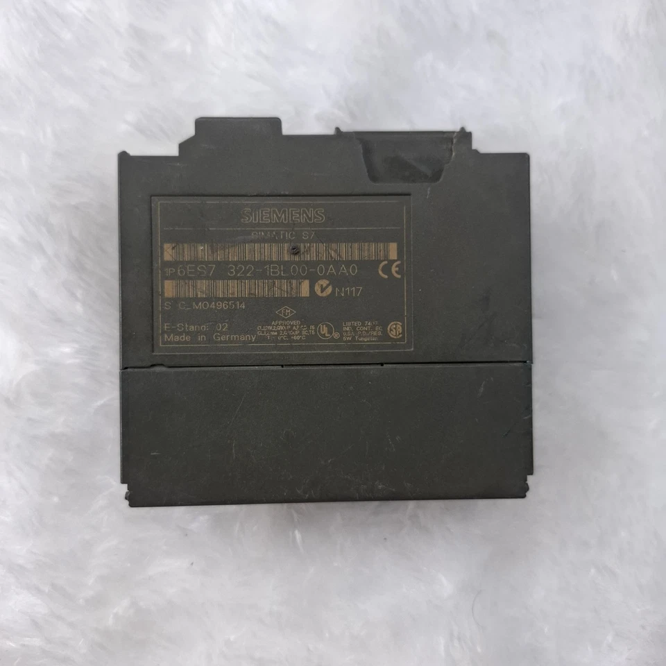 COSMETIC DAMAGED SIEMENS 6ES7 322-1BL00-0AA0 SIMATIC S7 6ES73221BL000AA0